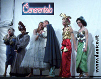 Il finale di "Cenerentola" - Foto www.davico.it per gentile concessione di www.saveriomarconi.it