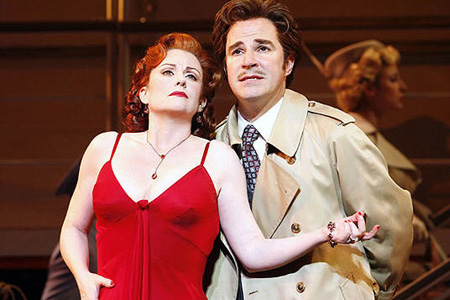 Megan Mullally e Roger Bart