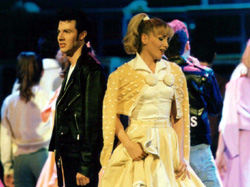 Giampiero Ingrassia in "Grease" con Lorella Cucccarini