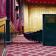 L'interno del celebre Ziegfeld Theatre di New York