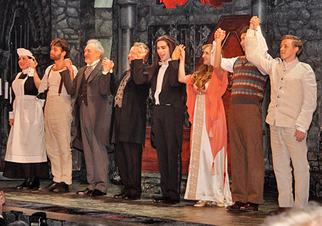 "Dracula"  (©  Joseph Marzullo/WENN da playbill.com)