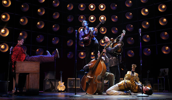 Una foto di scena dell'edizione di Broadway